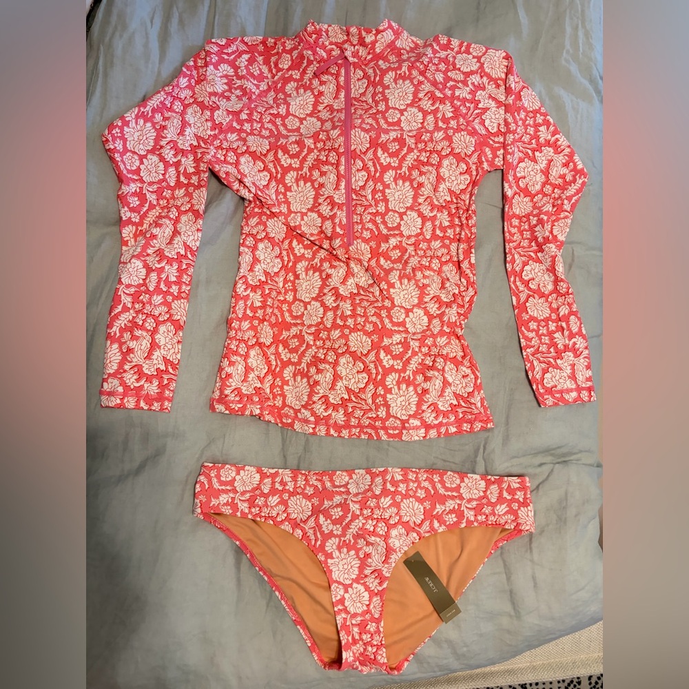 SZ Blockprints™ X J.Crew Rash Guard Swim Set Nila block print size LARGE